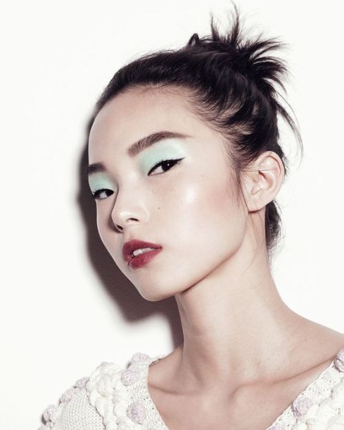 pastel eye on xiao wen ju