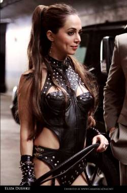 carmenicadiaz:  Eliza Dushku in a dominatrix