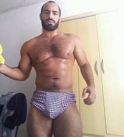 Follow my two hairy men blogs:http://sambrcln.tumblr.comhttp://hairysex.tumblr.com