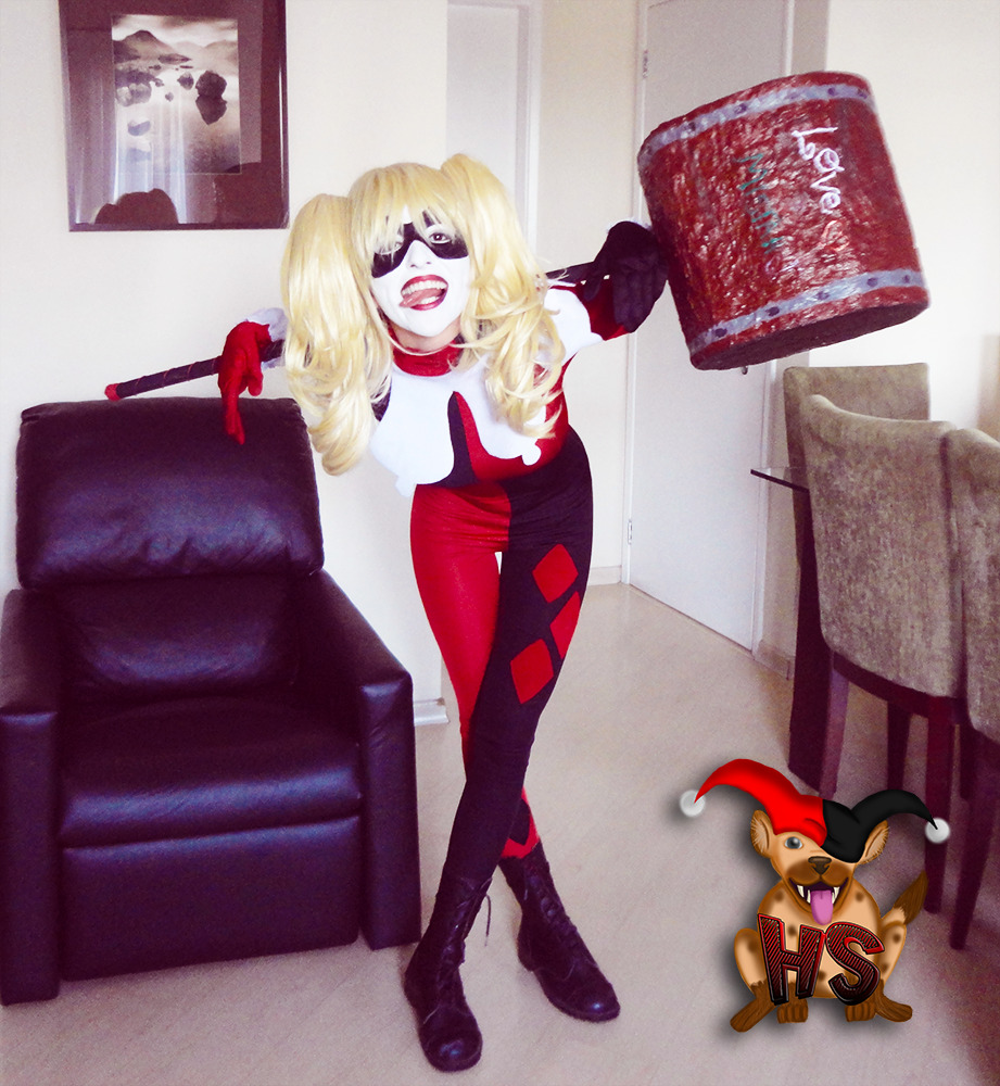 trashmudquinn:  Just Smile, sweetie! :DMe as Harley Quinn! :DPage: https://www.facebook.com/HarleyQuinnSciPSubscribe