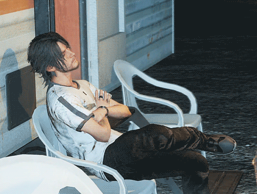 auroralaurant:dozing king😪😪😪