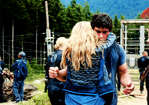 forbescaroline:TOP 100 SHIPS OF ALL TIME: #6. bellamy blake and clarke griffin (the 100)