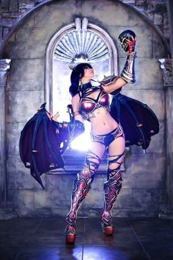 cosplaycheers:  “Dota 2 Queen Of Pain”