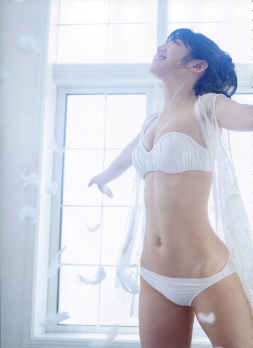 shunjpn4846:  Platinum FLASH Vol.3 (光文社ブックス) (2018/2/2)Part. I“女神の吐息” 村山彩希 (AKB48)