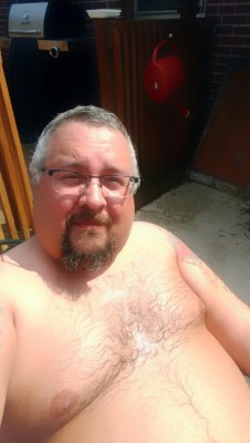 nudistbear:  G rated. Taking a break from yard work.