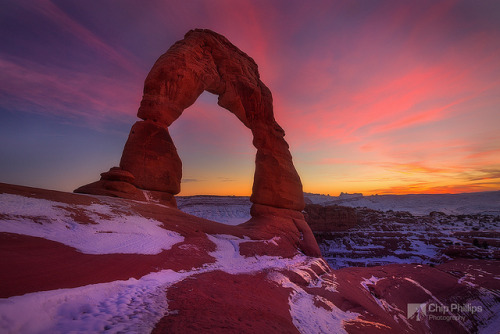 esteldin:  Delicate Arch Sunset by Chip Phillips adult photos