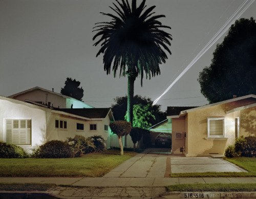 mexicanist:  Rosewood Ave, Landings LAX Runway 24L, 2006, Kevin Cooley 
