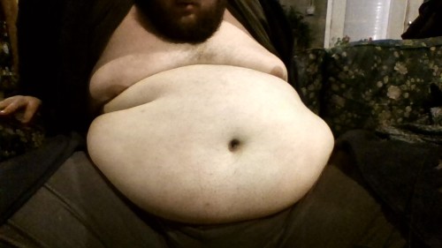 Some more belly shots for ya. porn pictures