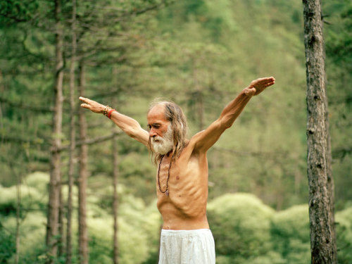 Chris, practicing qigong, Italian Rainbow Gathering, Tramonti di Sopra, Italy, July 2019[From the se