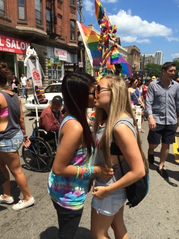 adorablelesbiancouples:  Chicago pride with this beaut :) her (right): cub3d.tumblr.com