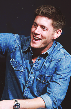 jensensprecioushands:  [x] 