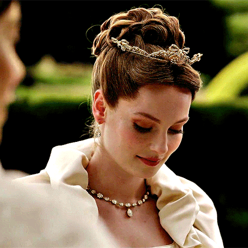 Francesca Bridgerton In OUT OF THE SHADOWS