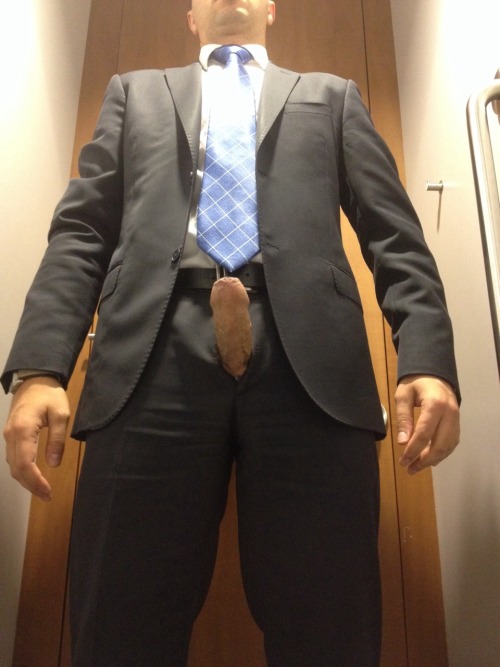 johnnybvlgari: Suit of the day…