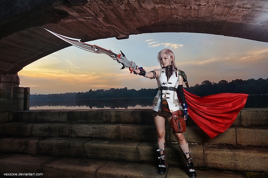 cosplay-gamers:  Final Fantasy XIII - Lightning Cosplay by Rainer Photography by