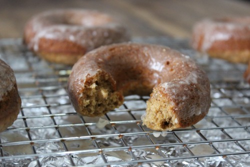 ilovedessert: Gingerbread Doughnuts