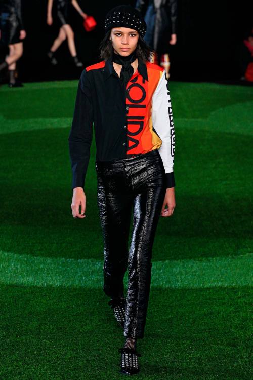 noirmodels:black models at marc by marc jacobs