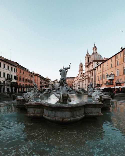 chanelbagsandcigarettedrags:Piazza Navona, Rome