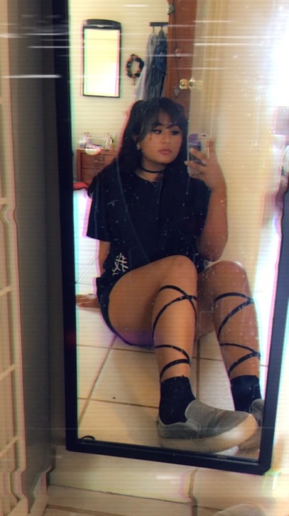 kattherynchan: This a two part post :3 this is the vv safe for work version that I hope y'all like a