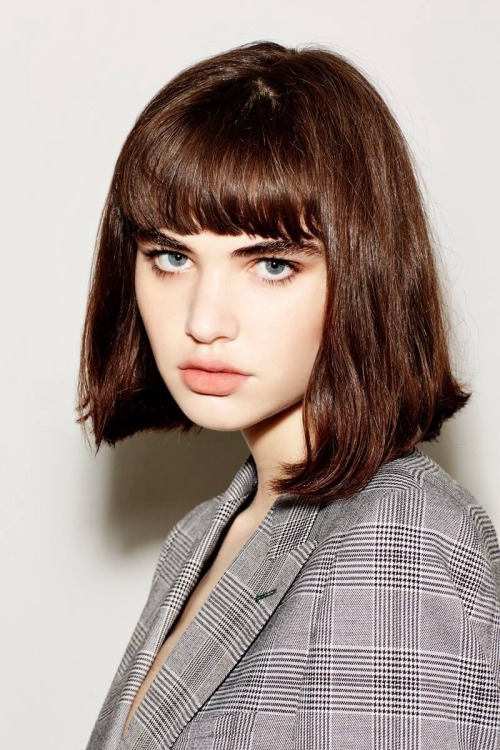 supburbs: Who is this girl