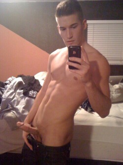 instaguys:  Guys with iPhones Source: gwip.me