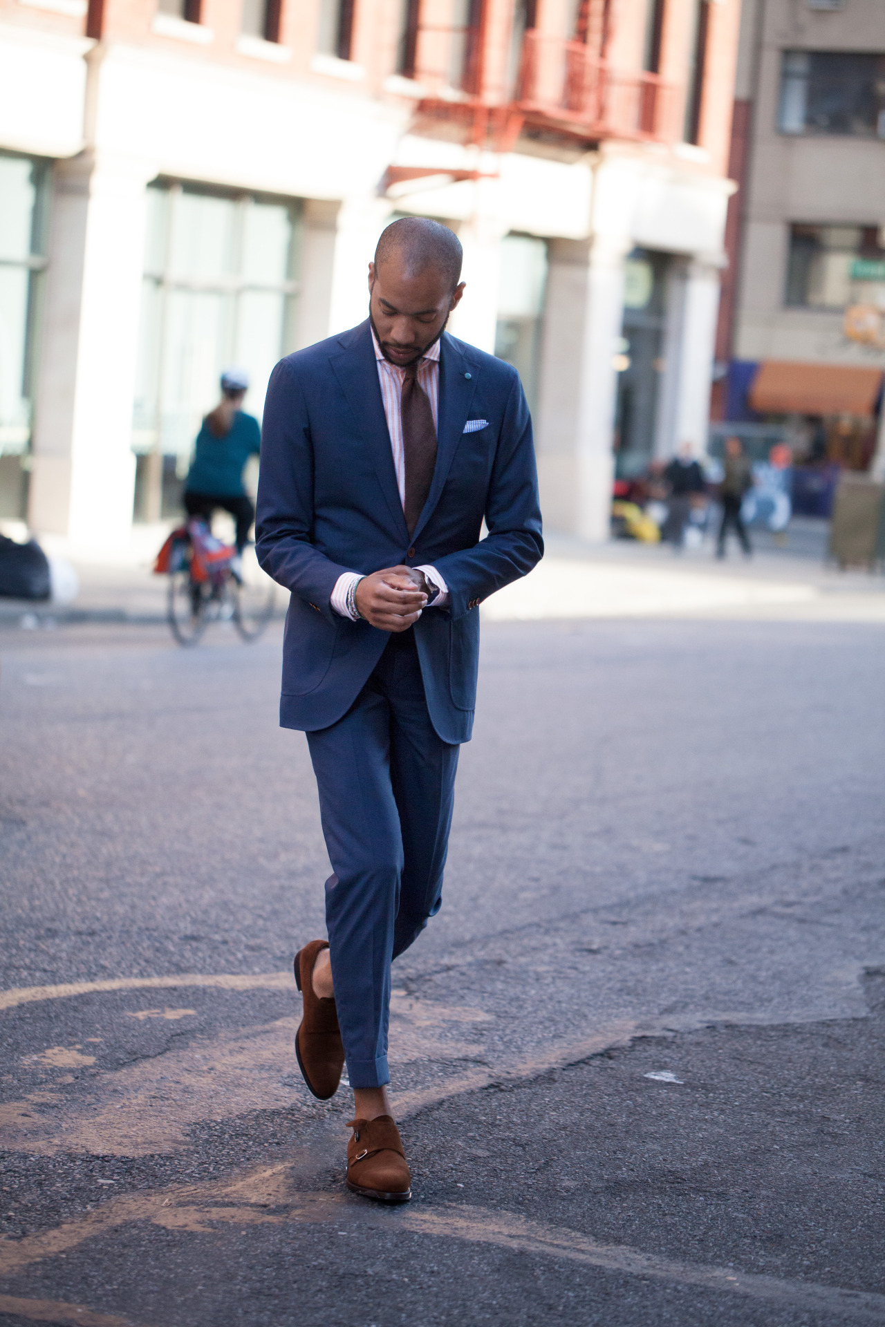 carsonstreet:Now up on The Review: In need of a new suit but tired of the limited