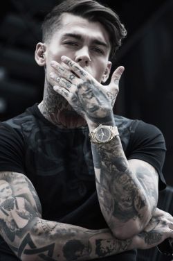 Stephen James