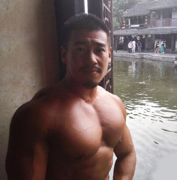 Viva!Asian hunks!