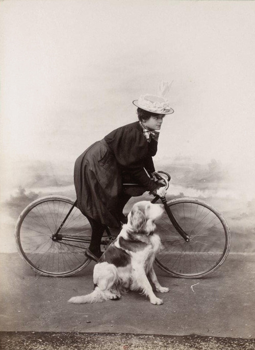 decimonono:1897-1898. Collection Jules Beau. Photographie sportive. Cyclisme. (vía Biblioth