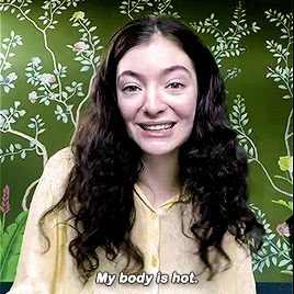 shakesitoffs: How Lorde Got Happy