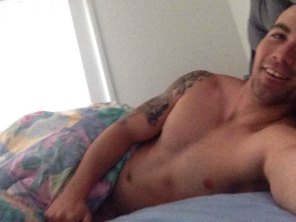 hornym8syd:  Mr Blake Bryant, 23 Brisbane, wants to show off his body, straight as