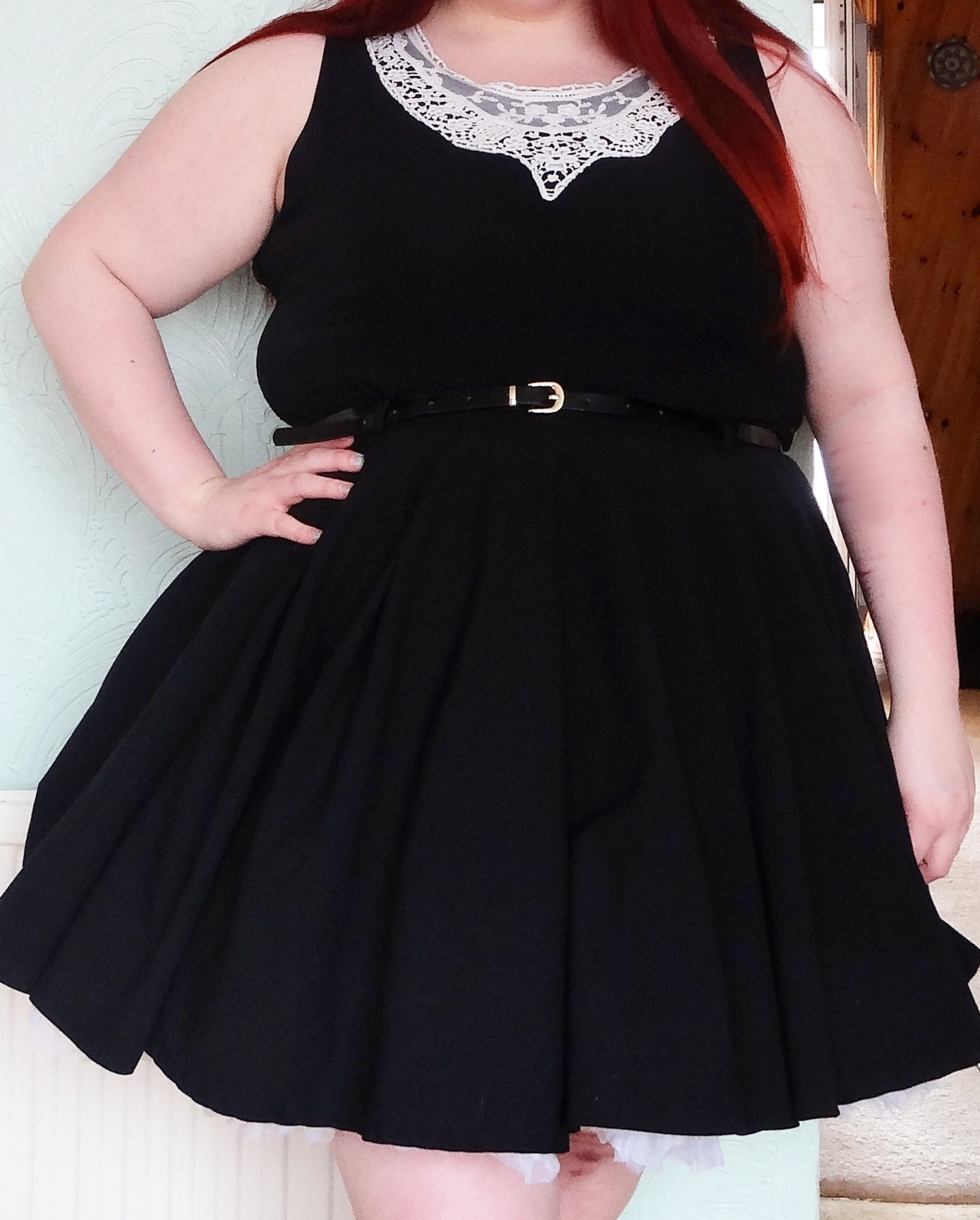 chessieness:  OOTD Tutu - Hell Bunny Black Skirt - Asos Curve Top (its actually a