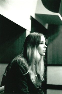 the60sbazaar:  Michelle Phillips 