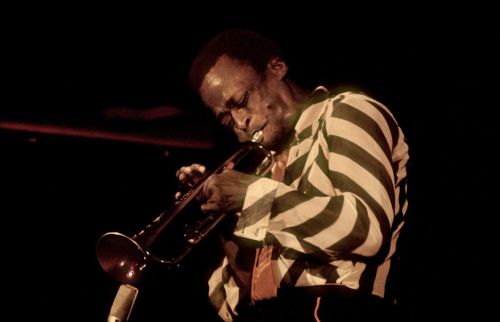 electripipedream:  Miles Davis at the Fillmore