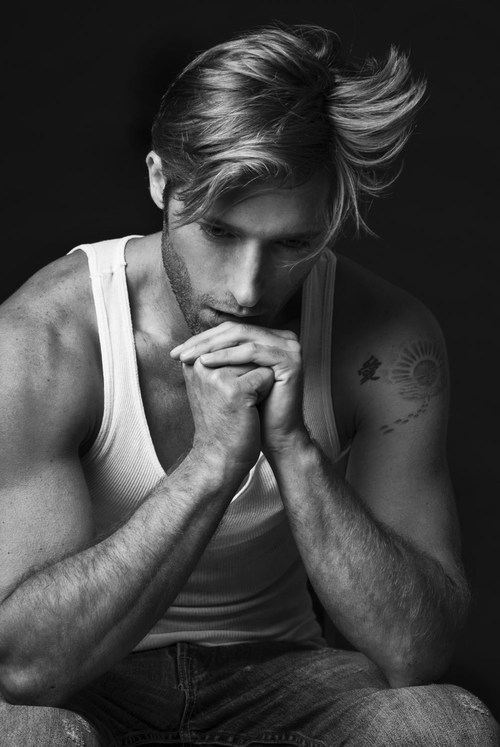 http://kosherdick.tumblr.com/post/97943215317