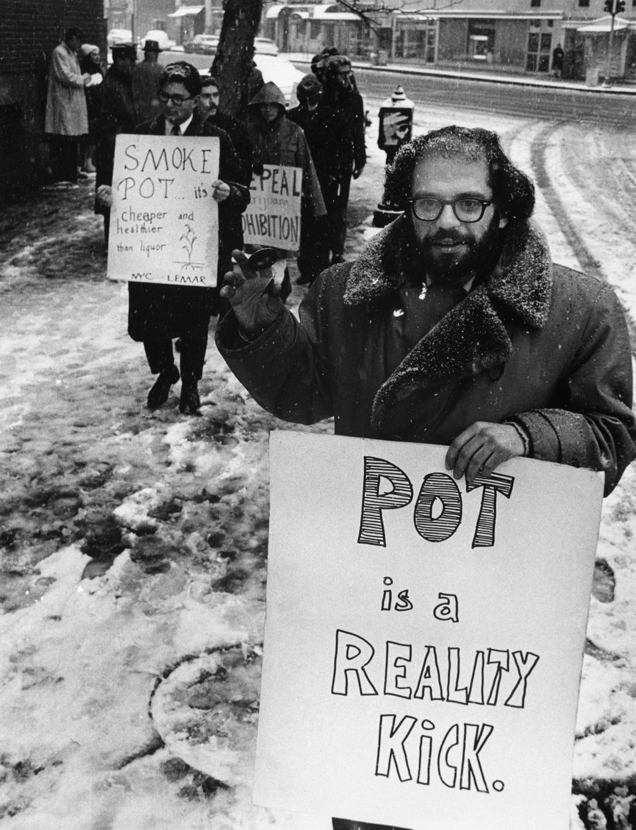 tamburina:  Allen Ginsberg