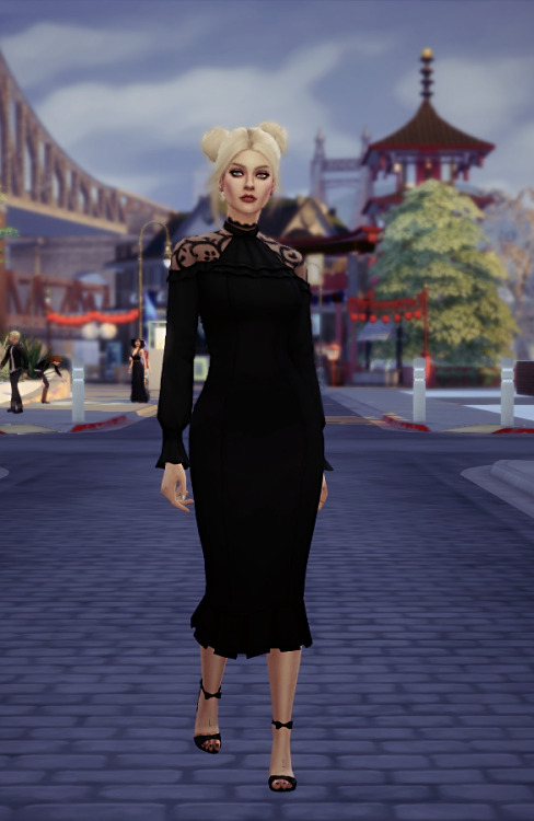 milusimblr:Gotic Chic Lookbook Dress by @ms-marysims