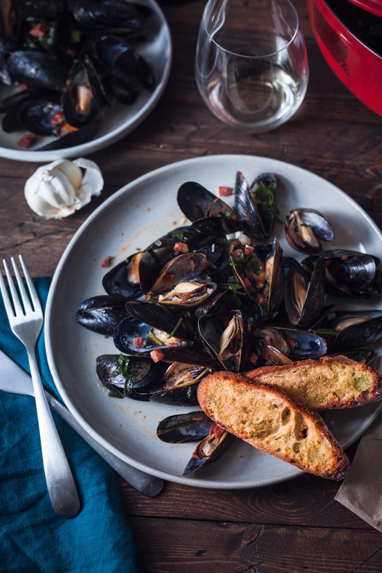 do-not-touch-my-food:  Mussels with Chorizo and Parsley