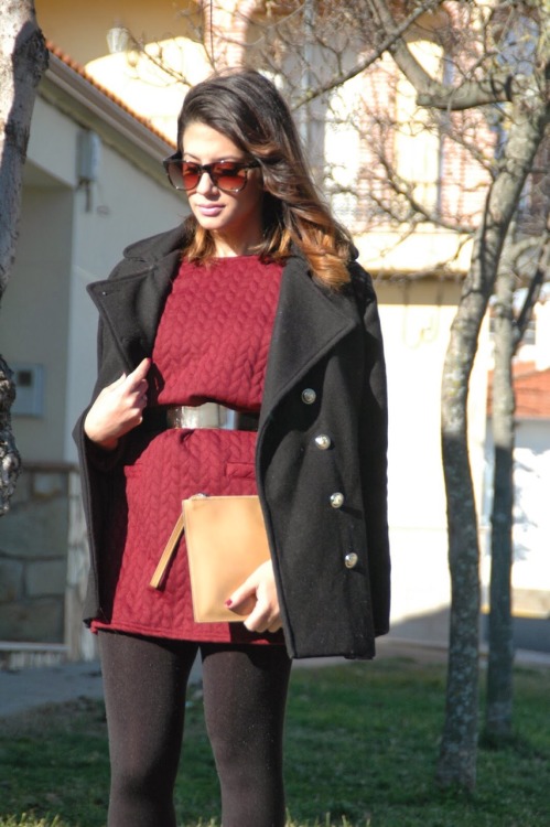 http://entrelazosyvestidos.blogspot.com/2014/01/wine-red.html