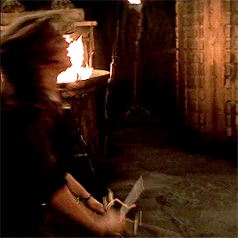 filmgifs:Why don’t you pick on somebody your own size? The Mummy Returns (2001) dir. Stephen Sommers