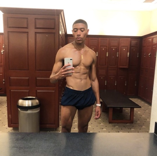 loinclothhoes:  