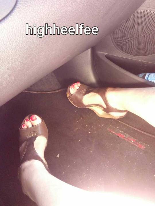 highheelfee:    😍😍😍😍😍