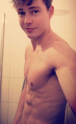 Sexy Men Online