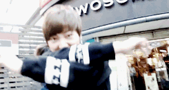 jihoops:   Busan Guerrilla Perfomance – arario. 