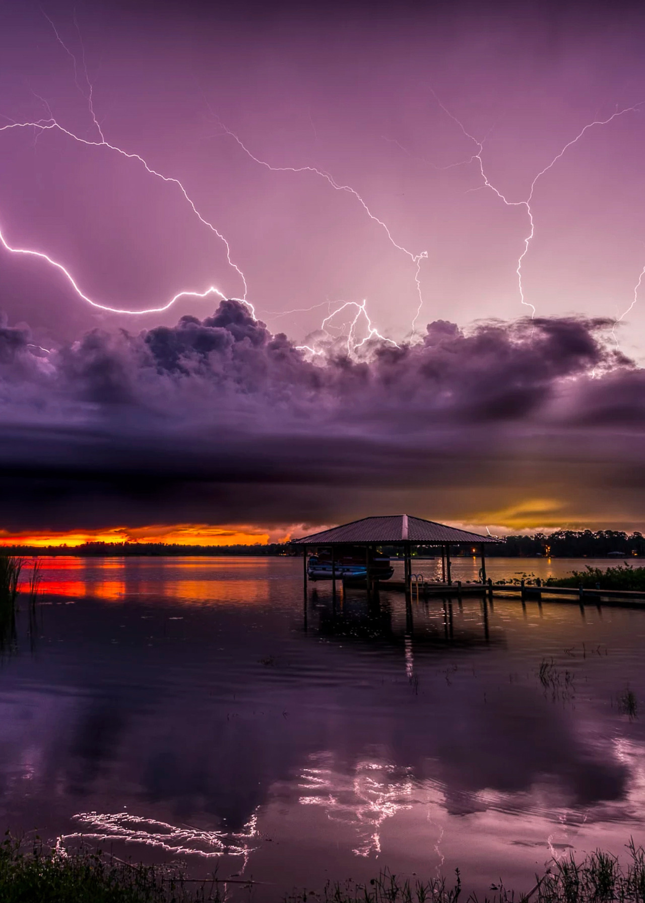 coiour-my-world: The Boathouse | Justin Battles