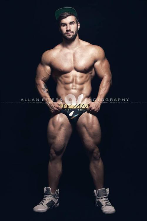cdnlifter27:  Jake Burton Photos: Allan Spiers and Pat Lee 