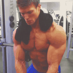 lixpex:  Best Of lixpex:  Walking the fine line between a workout and soft-core porn. If he could get away with working out naked, he totally would.  (Originally posted May 16, 2014)