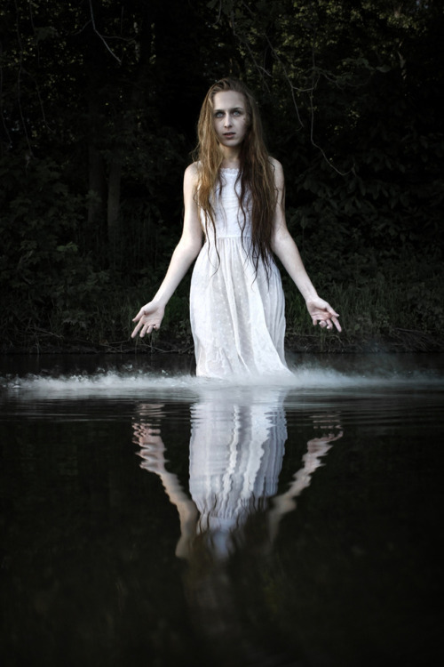 requiem-on-water: dark nymph by Stephen Carroll FotoFiction