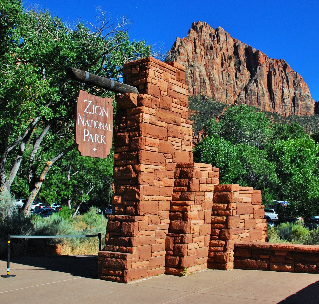 trekethos: National Park Signs -  Part I I’ve now been to 28 US National Parks