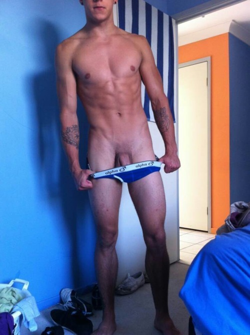 zzseataczz: Fucking jock stud