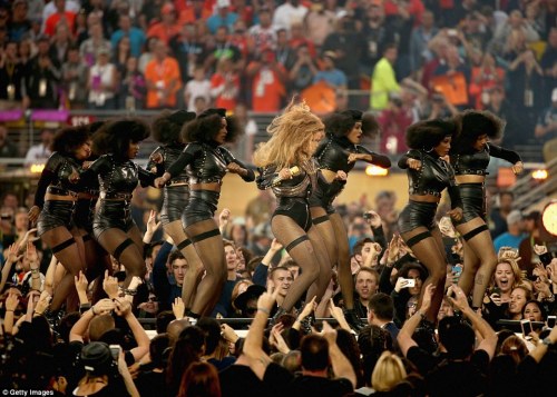 playboydreamz: kaviiexxlusiiv:  playboydreamz:    Long Live The Black Panthers Party!! Huey Newton would be proud.    But the nay sayers missed all dat tho  They sure did! 